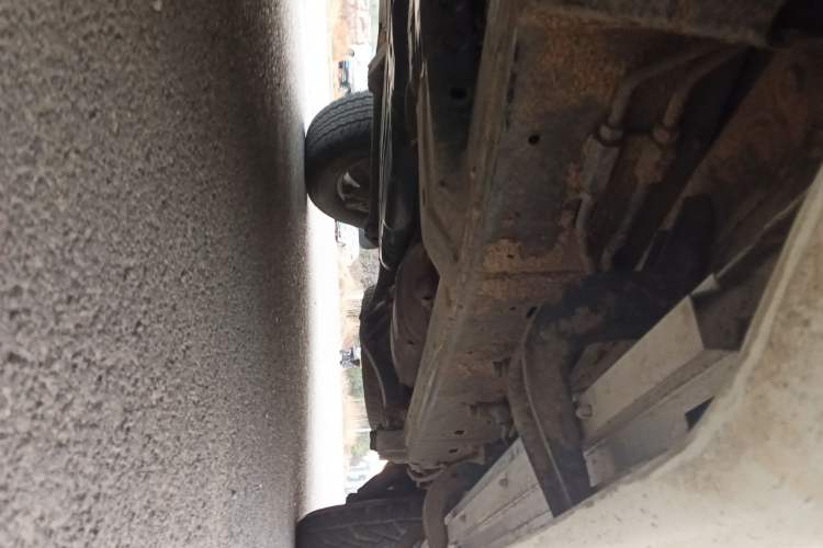 Used Toyota Land Cruiser 2012 4.0L Automatic VX Chassis Front Left