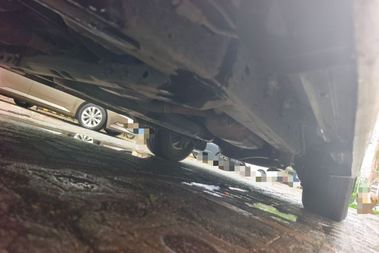 Used Toyota Land Cruiser 2012 4.0L Automatic VX Chassis Front Left