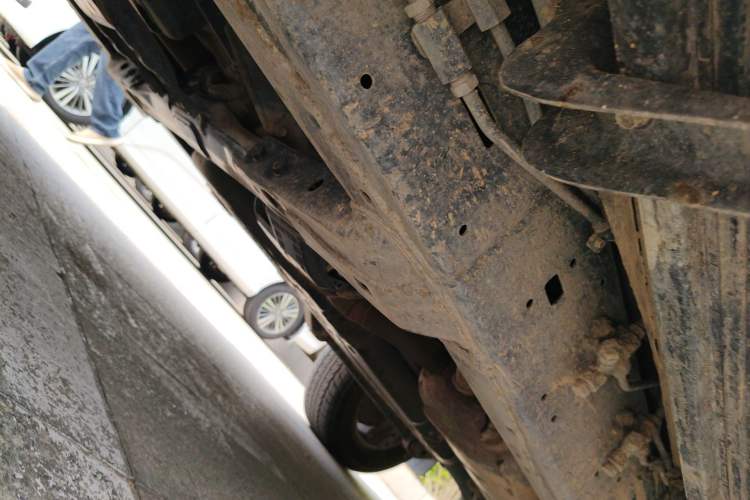 Used Toyota Land Cruiser 2012 4.6L Automatic VX-R Chassis Front Left