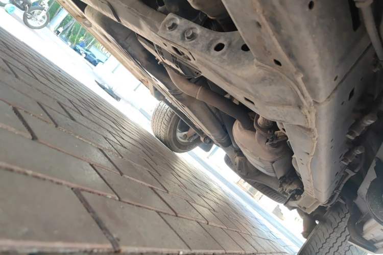 Used Toyota Land Cruiser 2012 4.0L Automatic VX Chassis Front Left