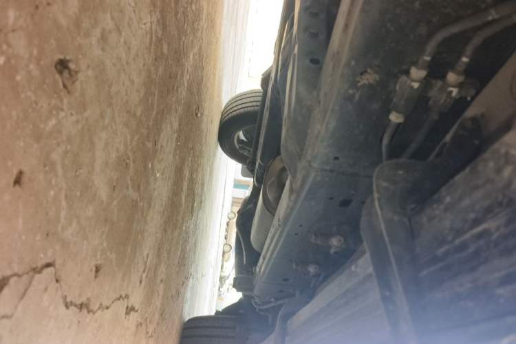 Used Toyota Land Cruiser 2012 4.6L Automatic VX-R Chassis Front Left