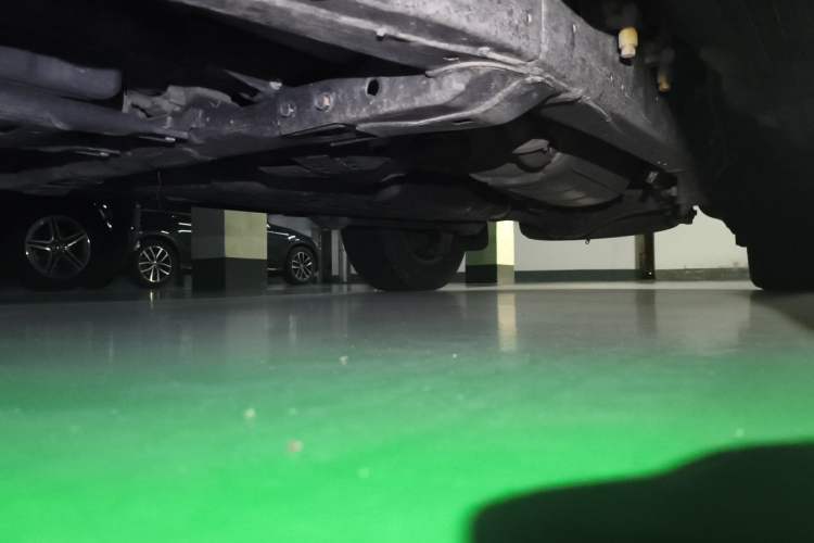 Used Toyota Land Cruiser 2012 4.6L Automatic VX-R Chassis Front Left