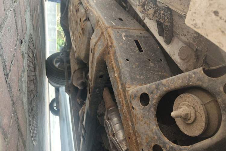 Used Toyota Land Cruiser 2012 4.0L Automatic VX Chassis Front Right