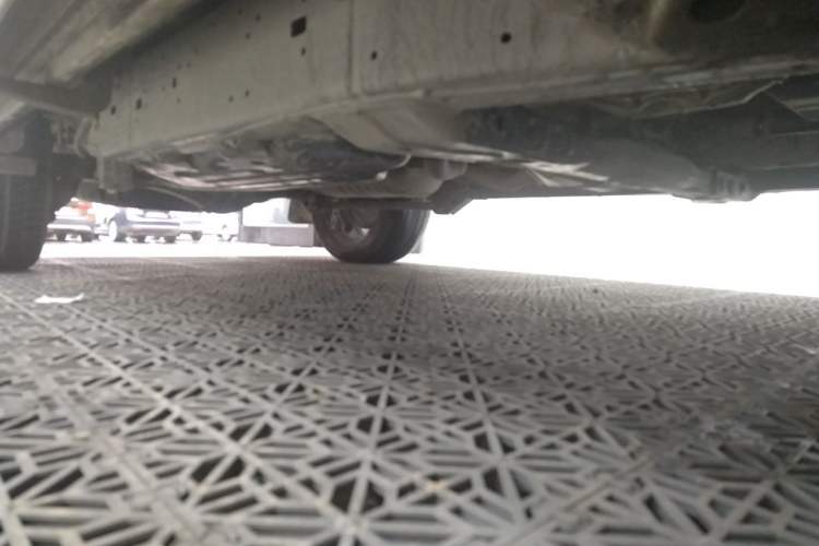 Used Toyota Land Cruiser 2012 4.0L Automatic VX Chassis Front Right