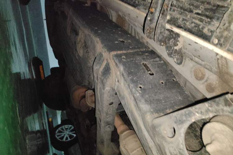 Used Toyota Land Cruiser 2012 4.0L Automatic VX Chassis Front Right