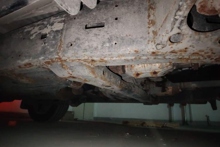 Used Toyota Land Cruiser 2012 4.0L Automatic VX Chassis Front Right