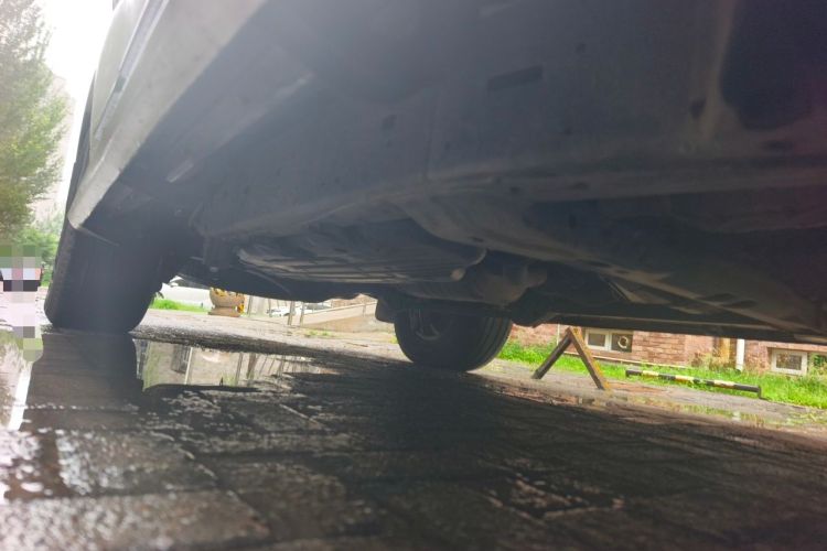 Used Toyota Land Cruiser 2012 4.0L Automatic VX Chassis Front Right