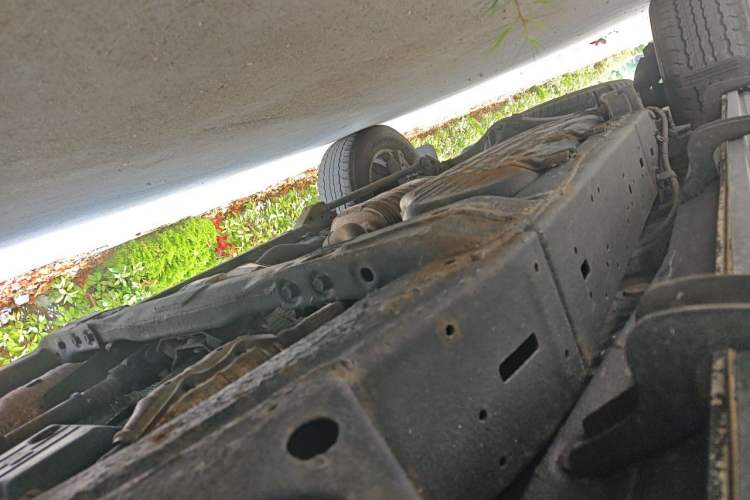 Used Toyota Land Cruiser 2012 4.0L Automatic VX Chassis Front Right