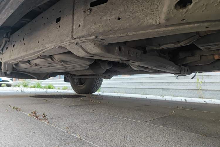 Used Toyota Land Cruiser 2012 4.0L Automatic VX Chassis Front Right