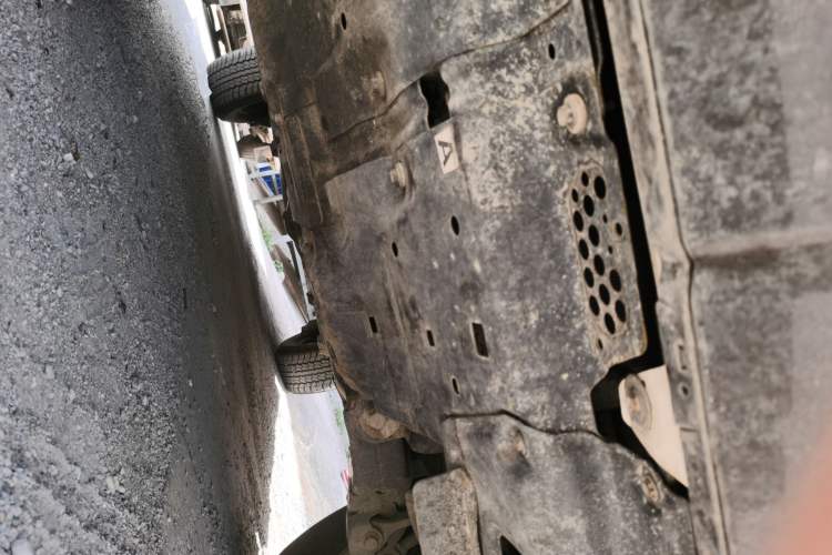 Used Toyota Land Cruiser 2012 4.6L Automatic VX Chassis Front