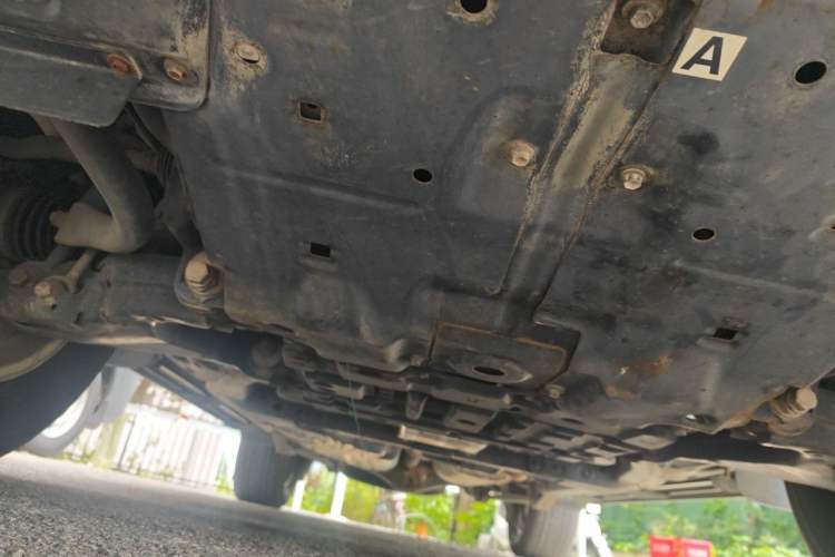 Used Toyota Land Cruiser 2012 4.6L Automatic VX-R Chassis Front