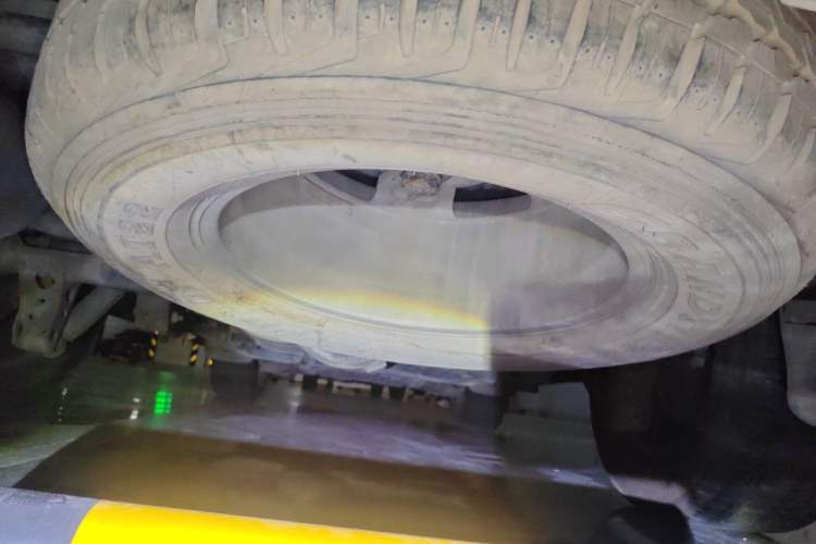 Used Toyota Land Cruiser 2012 4.6L Automatic VX-R Chassis Rear