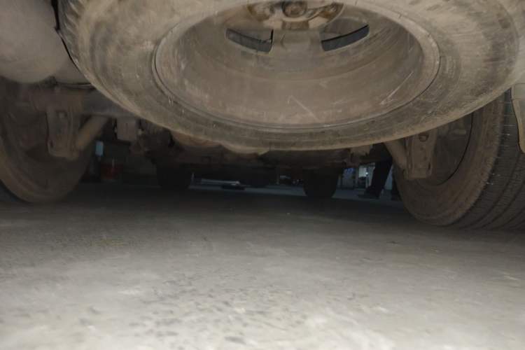 Used Toyota Land Cruiser 2012 4.6L Automatic VX-R Chassis Rear