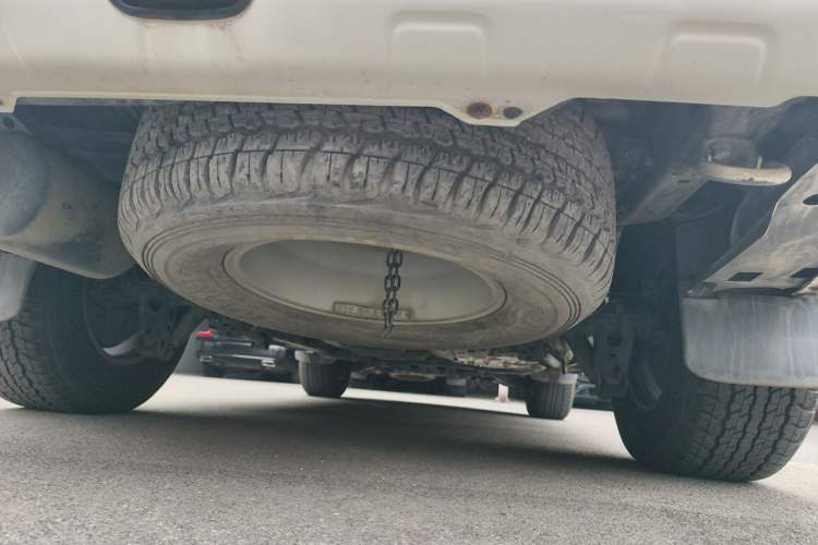 Used Toyota Land Cruiser 2012 4.0L Automatic VX Chassis Rear