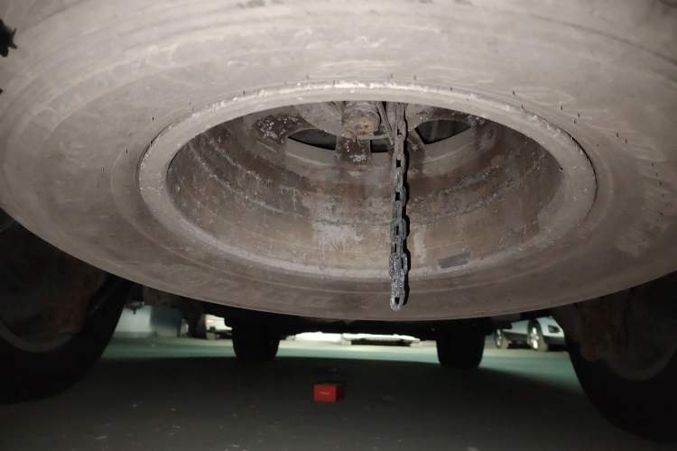 Used Toyota Land Cruiser 2012 4.0L Automatic VX Chassis Rear