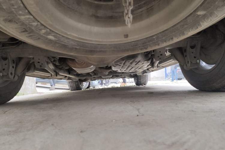 Used Toyota Land Cruiser 2012 4.6L Automatic VX-R Chassis Rear