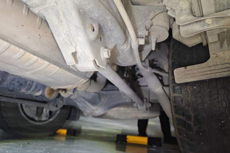 Used Toyota Land Cruiser 2012 4.6L Automatic VX-R Chassis Rear Left