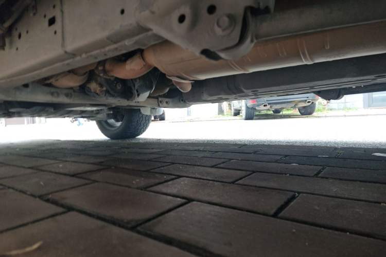 Used Toyota Land Cruiser 2012 4.6L Automatic VX-R Chassis Rear Left