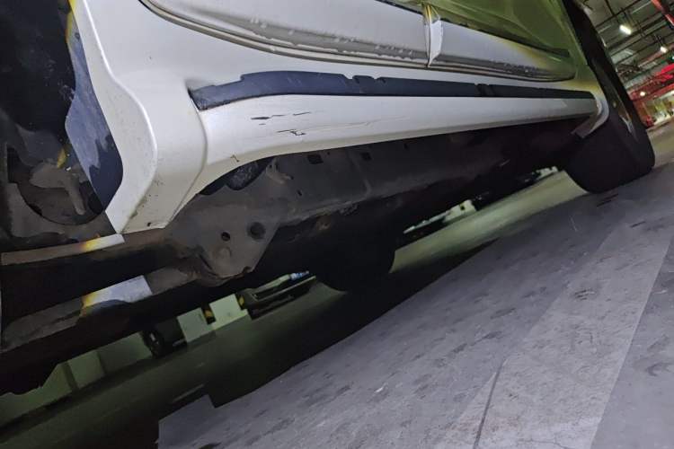 Used Toyota Land Cruiser  Chassis Rear Right