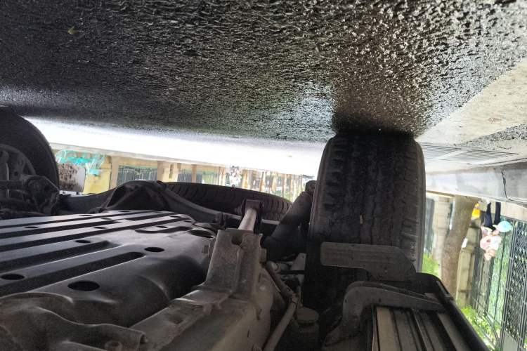 Used Toyota Land Cruiser 2012 4.0L Automatic VX Chassis Rear Right