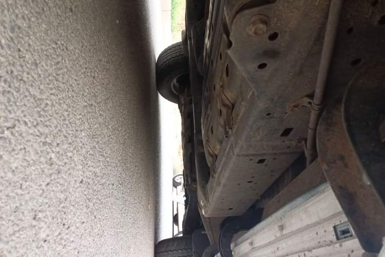 Used Toyota Land Cruiser 2012 4.0L Automatic VX Chassis Rear Right