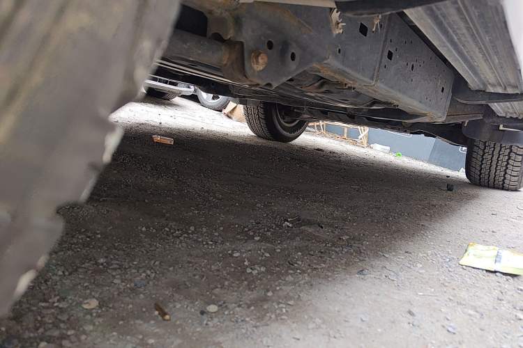 Used Toyota Land Cruiser 2012 4.0L Automatic VX Chassis Rear Right