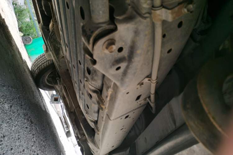 Used Toyota Land Cruiser 2012 4.6L Automatic VX Chassis Rear Right