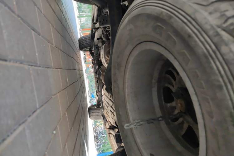 Used Toyota Land Cruiser 2012 4.0L Automatic VX Chassis Rear