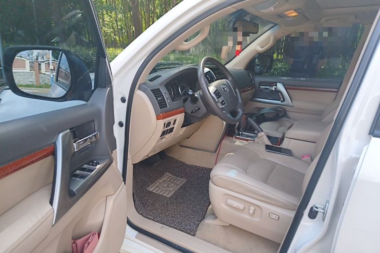 Used Toyota Land Cruiser 2012 4.0L Automatic VX Driver Seat