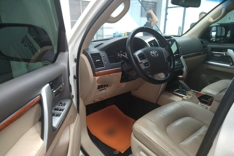 Used Toyota Land Cruiser 2012 4.0L Automatic VX Driver Seat