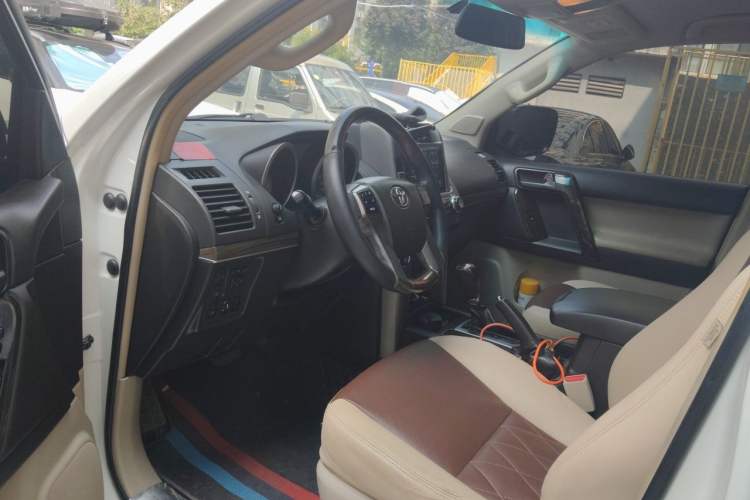Used Toyota Land Cruiser  Driver Seat