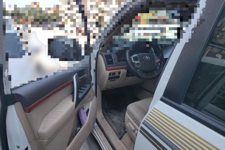 Used Toyota Land Cruiser 2012 4.0L Automatic VX Driver Seat