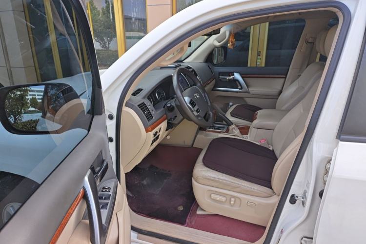 Used Toyota Land Cruiser 2012 4.0L Automatic VX Driver Seat