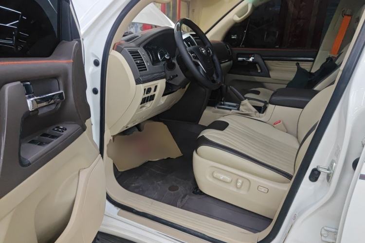 Used Toyota Land Cruiser 2012 4.0L Automatic VX Driver Seat