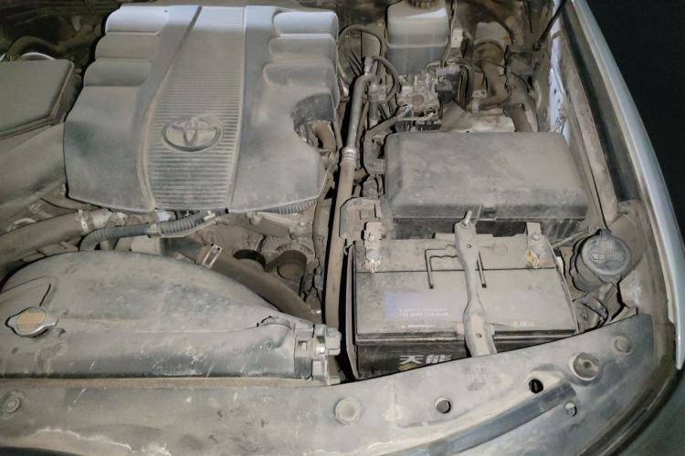 Used Toyota Land Cruiser 2012 4.0L Automatic VX Engine Bay Left