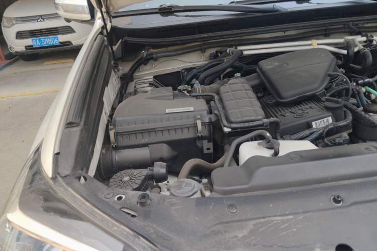Used Toyota Land Cruiser  Engine Bay Right