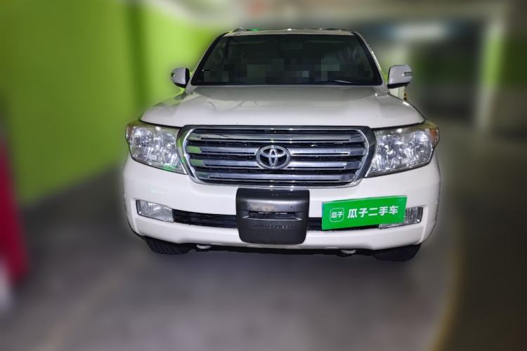 Used Toyota Land Cruiser  Front