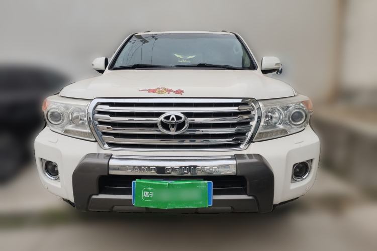 Used Toyota Land Cruiser 2012 4.6L Automatic VX-R Front