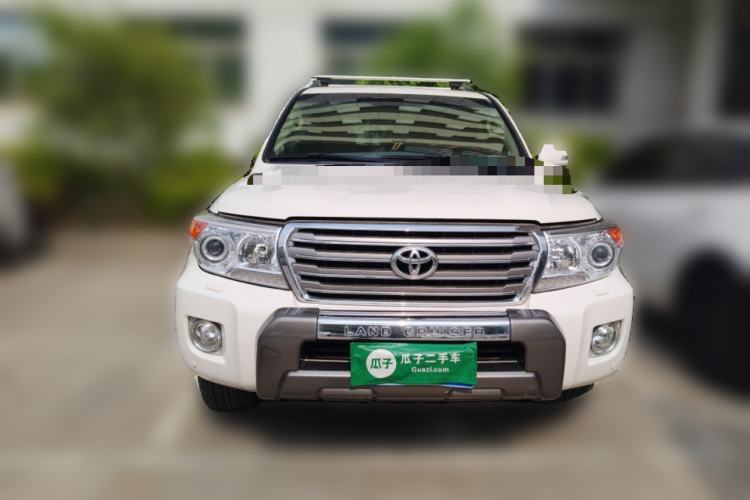 Used Toyota Land Cruiser 2012 4.6L Automatic VX-R Front