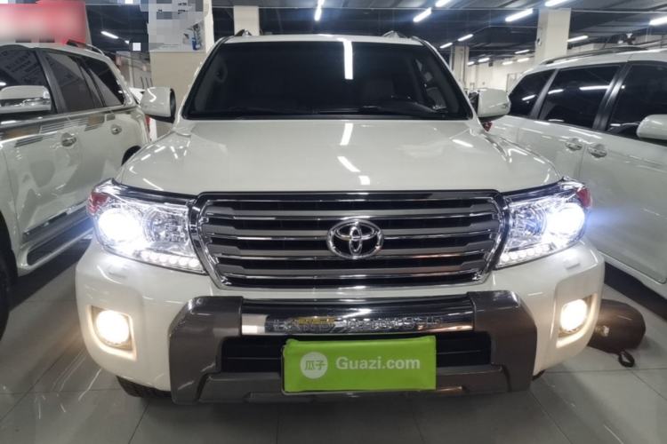 Used Toyota Land Cruiser 2012 4.0L Automatic VX Front