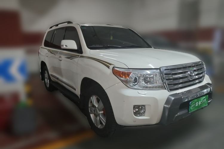 Used Toyota Land Cruiser 2012 4.6L Automatic VX-R Front Right 45 Deg