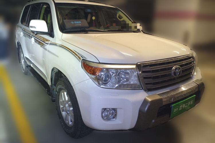 Used Toyota Land Cruiser 2012 4.0L Automatic VX Front Right 45 Deg