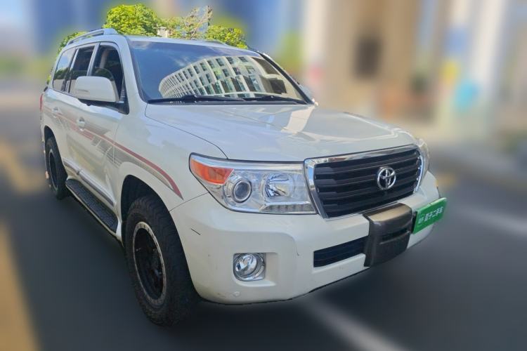 Used Toyota Land Cruiser  Front Right 45 Deg