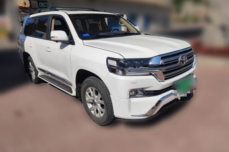 Used Toyota Land Cruiser 2012 4.0L Automatic VX Front Right 45 Deg