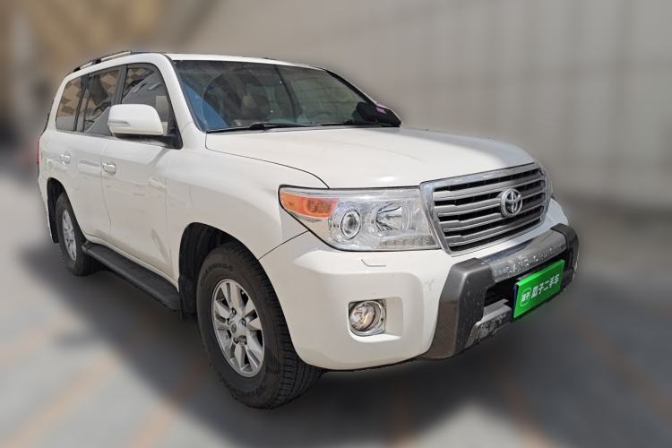 Used Toyota Land Cruiser 2012 4.0L Automatic VX Front Right 45 Deg