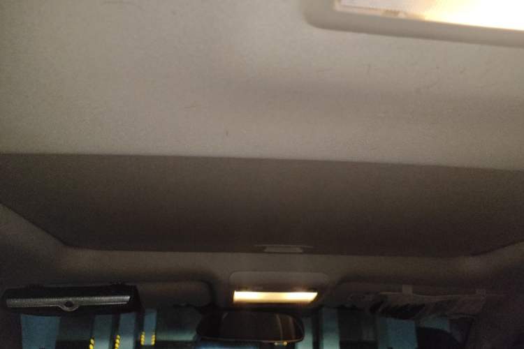Used Toyota Land Cruiser 2012 4.0L Automatic VX Headliner