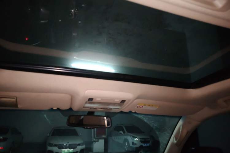 Used Toyota Land Cruiser 2012 4.0L Automatic VX Headliner
