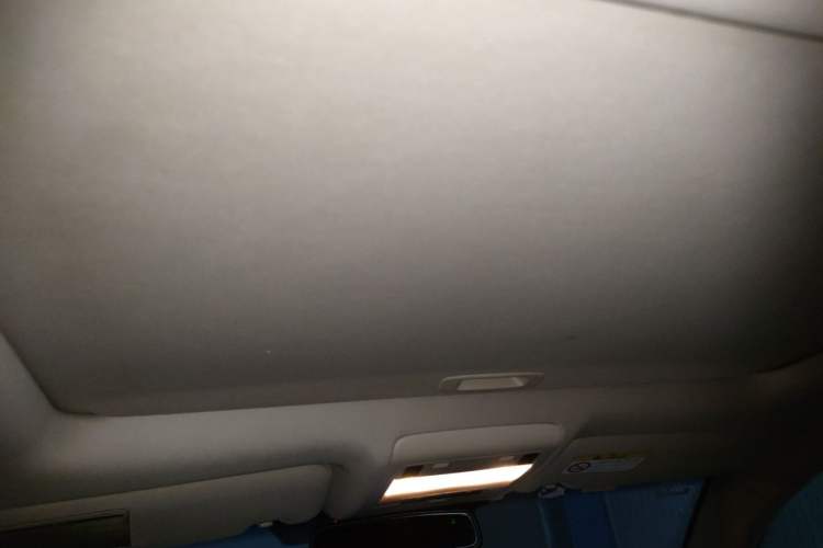 Used Toyota Land Cruiser 2012 4.0L Automatic VX Headliner