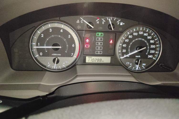 Used Toyota Land Cruiser 2012 4.0L Automatic VX Instrument Cluster