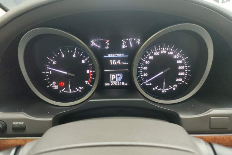 Used Toyota Land Cruiser 2012 4.6L Automatic VX-R Instrument Cluster